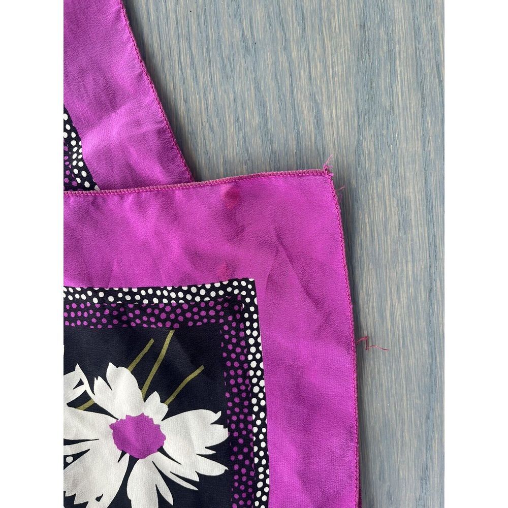 Christian Dior 1970s Vintage 100% Silk Scarf Purple Flowers - Picture 7 of 7